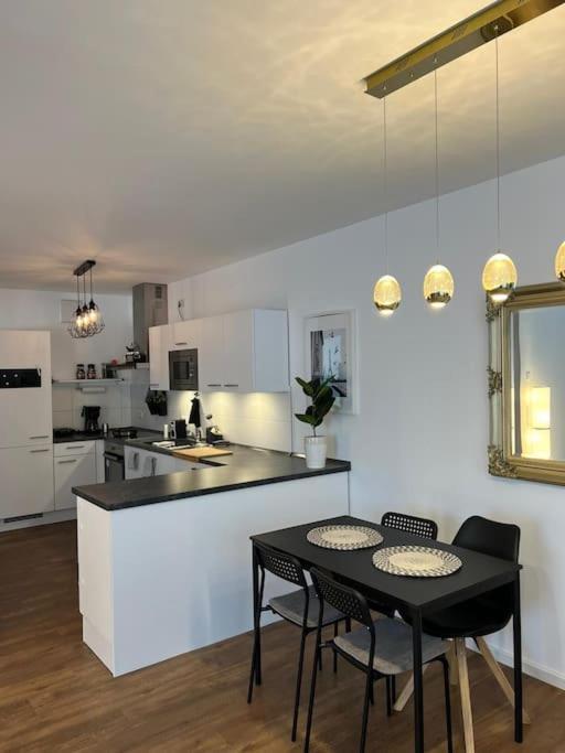 Moderne Wohnung Mit 4 Betten Бохум Экстерьер фото